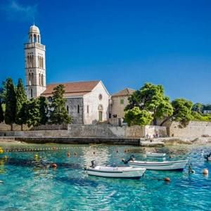 Meet your Posher, Shelly